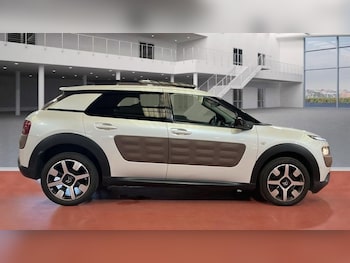Used Citroen C4 Cactus 2015 for sale - 75745888: Photo
