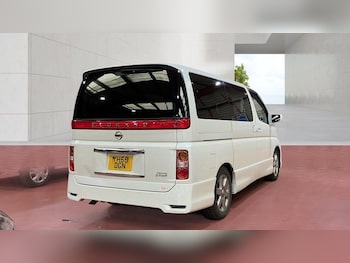Used Nissan Elgrand 2020 for sale - 79359028: Photo