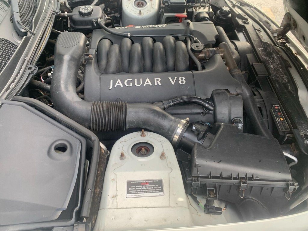 Used Jaguar XK8 1999 for sale - 77249892: Photo 16