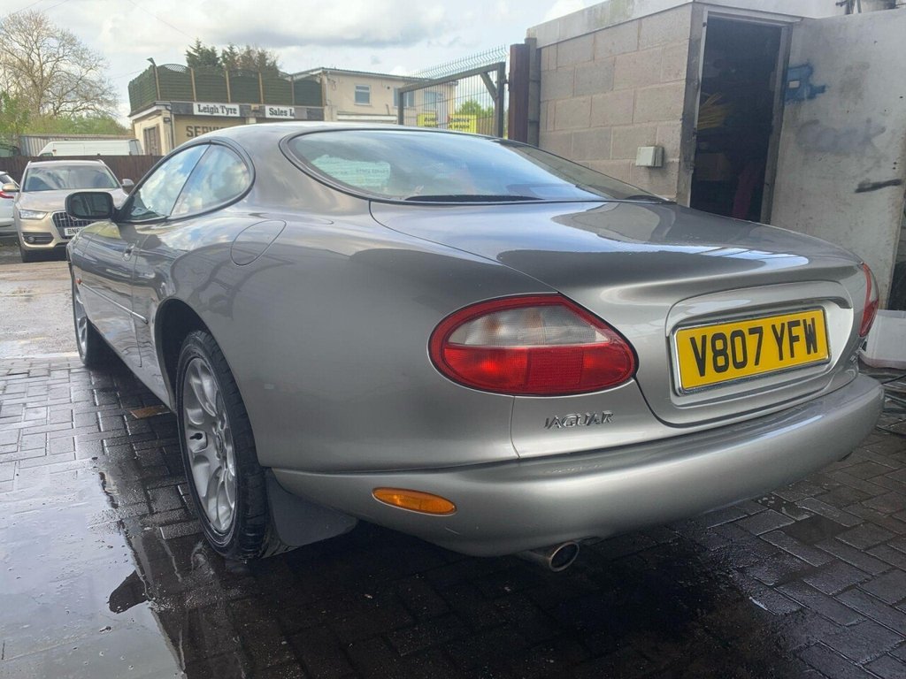 Used Jaguar XK8 1999 for sale - 77249892: Photo 5