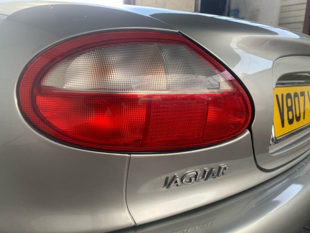 Used Jaguar XK8 1999 for sale - 77249892: Photo 7