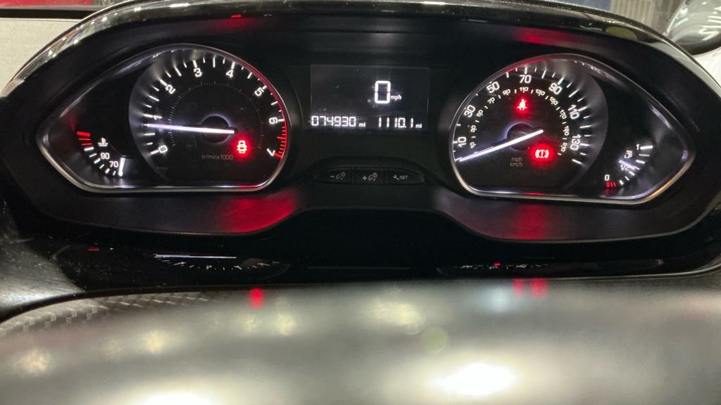 Used Peugeot 208 2016 for sale - 77703879: Photo 15