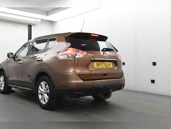 Used Nissan X-Trail 2017 for sale - 79574622: Photo