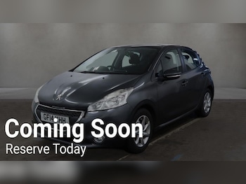 Used Peugeot 208 2014 for sale - 77967662: Photo