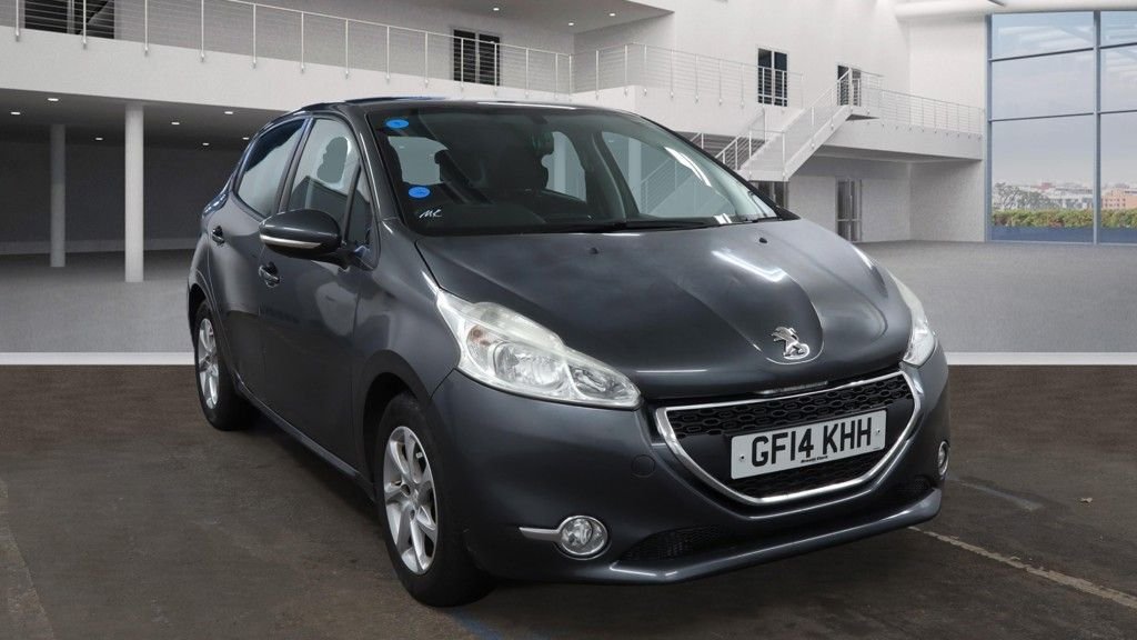 Used Peugeot 208 2014 for sale - 77967662: Photo 7