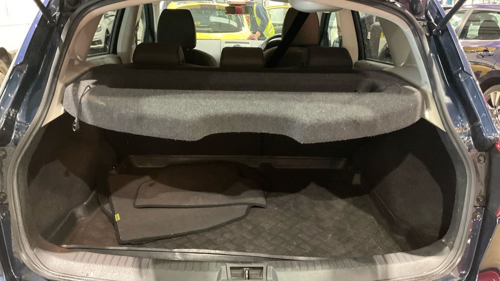 Used Nissan Qashqai 2011 for sale - 76430216: Photo 10