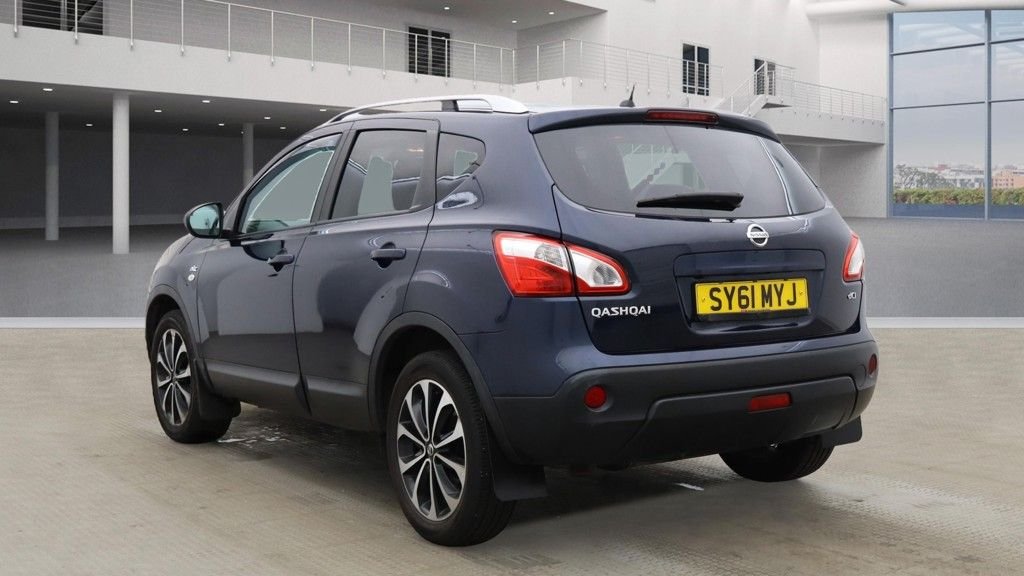 Used Nissan Qashqai 2011 for sale - 76430216: Photo 4