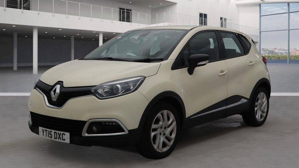 Used Renault Captur 2015 for sale - 77936860: Photo 3