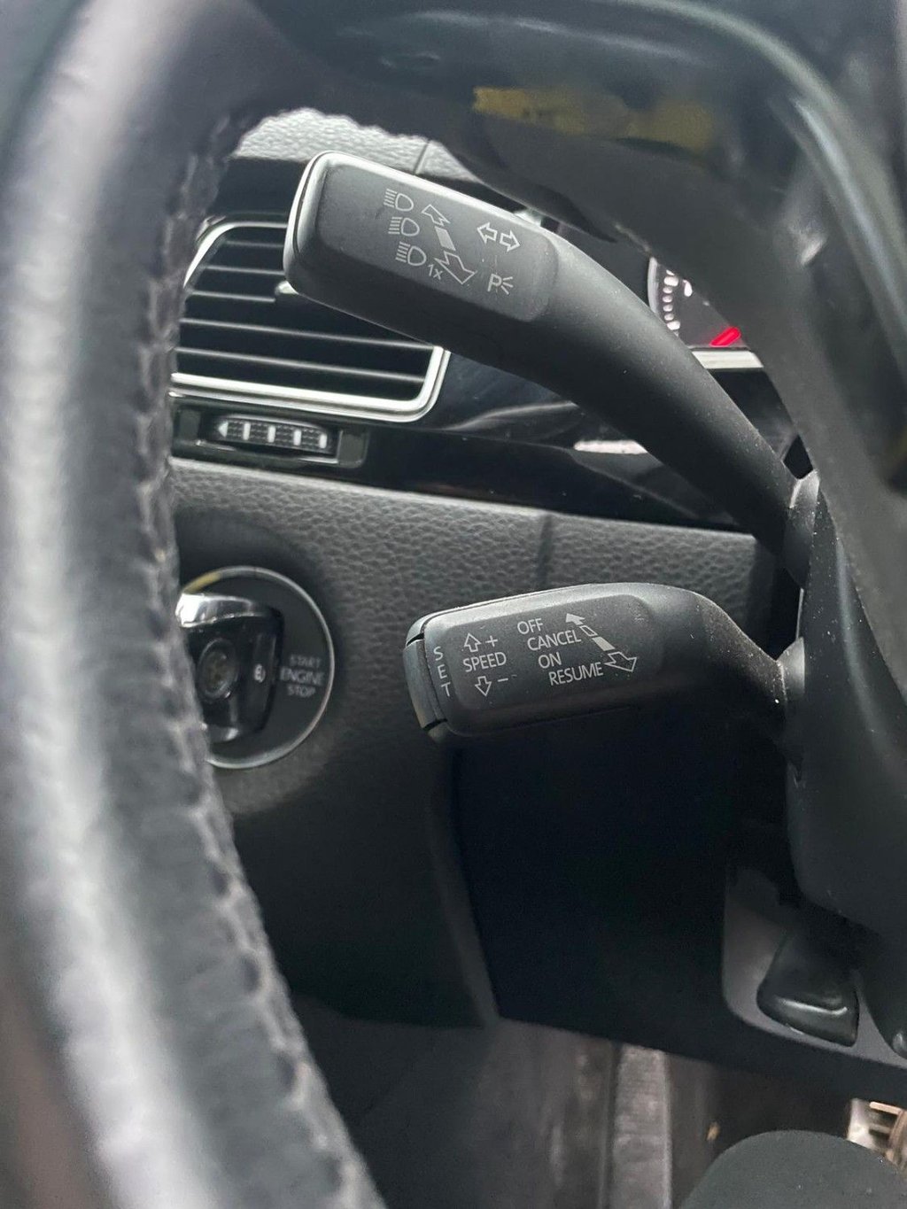 Used Volkswagen Touareg 2014 for sale - 76558669: Photo 12