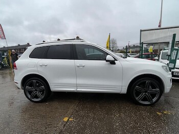 Used Volkswagen Touareg 2014 for sale - 76558669: Photo