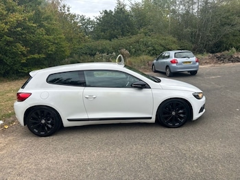Used Volkswagen Scirocco 2010 for sale - 75671615: Photo