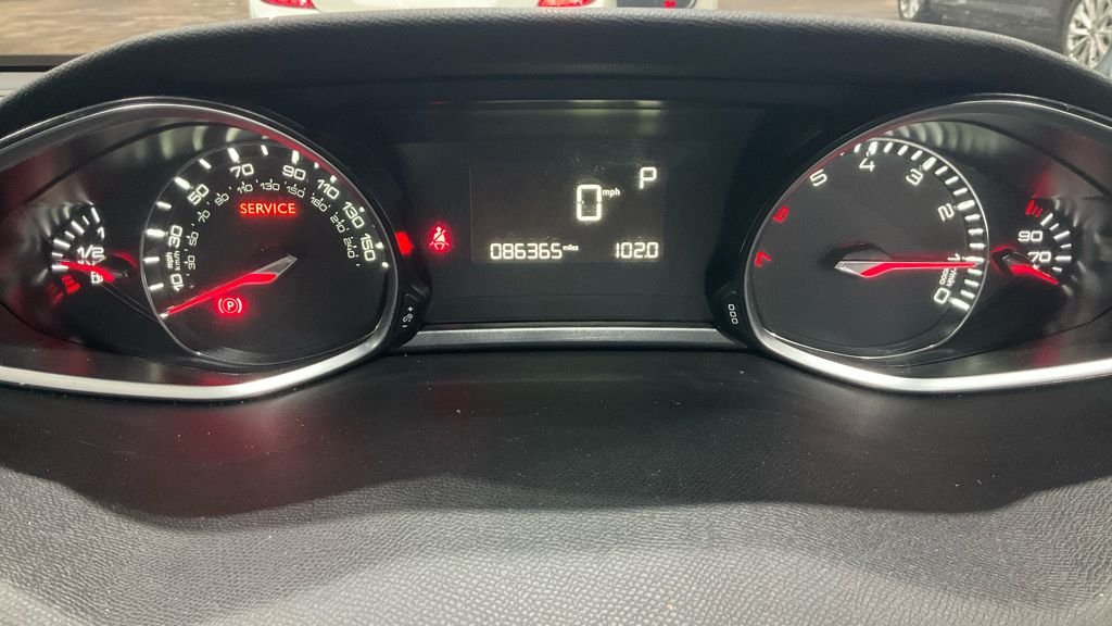 Used Peugeot 308 2015 for sale - 76883700: Photo 16