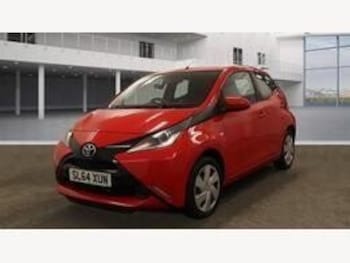 2014 (64) - 1.0 VVT-i x-play Hatchback 5dr Petrol Manual Euro 5 Euro 5 (68 ps)