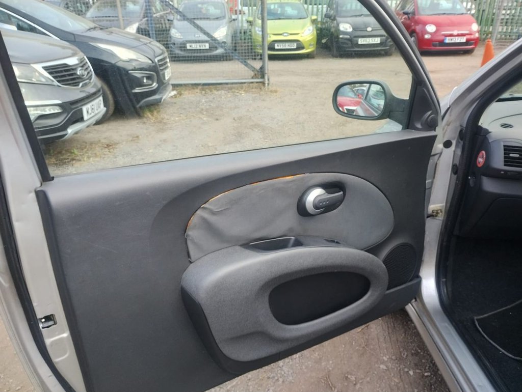 Used Nissan Micra 2006 for sale - 76439254: Photo 15