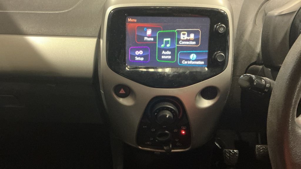 Used Peugeot 108 2018 for sale - 76783807: Photo 11