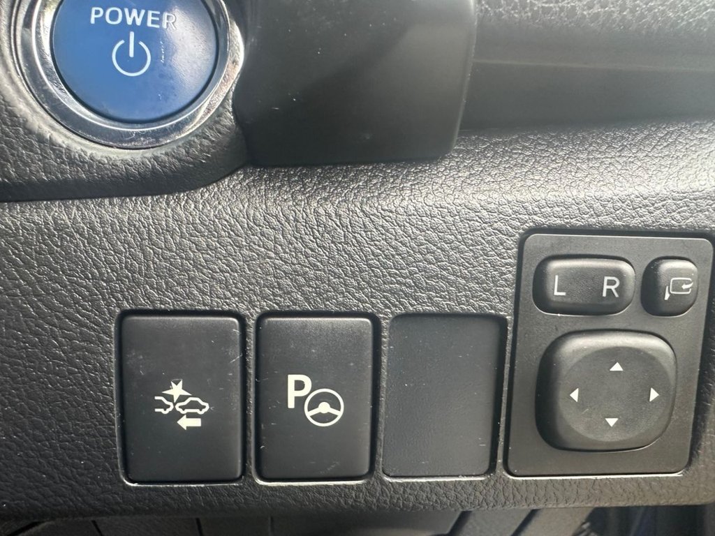 Used Toyota Auris 2015 for sale - 76923386: Photo 17