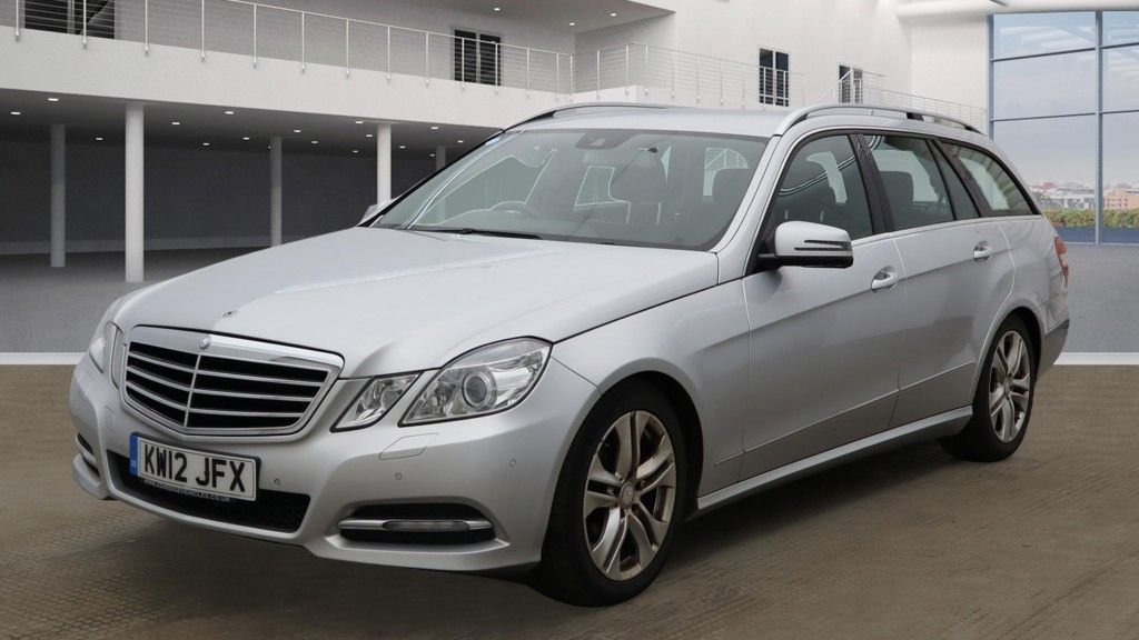 Used Mercedes-Benz E Class 2012 for sale - 77007124: Photo 6