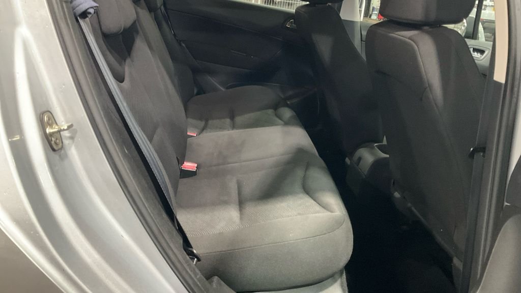 Used Peugeot 308 2011 for sale - 76923796: Photo 8