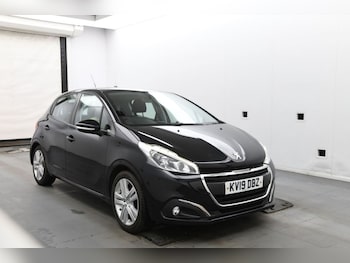 Used Peugeot 208 2019 for sale - 77608847: Photo