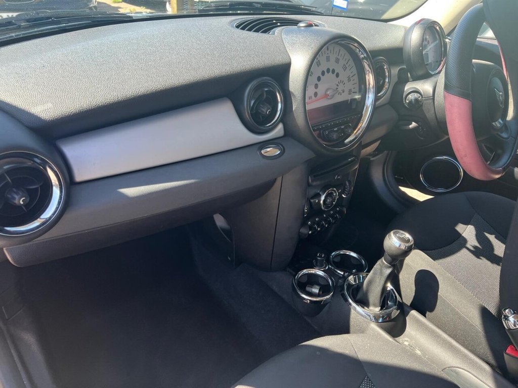 Used MINI Hatch 2011 for sale - 76439092: Photo 8