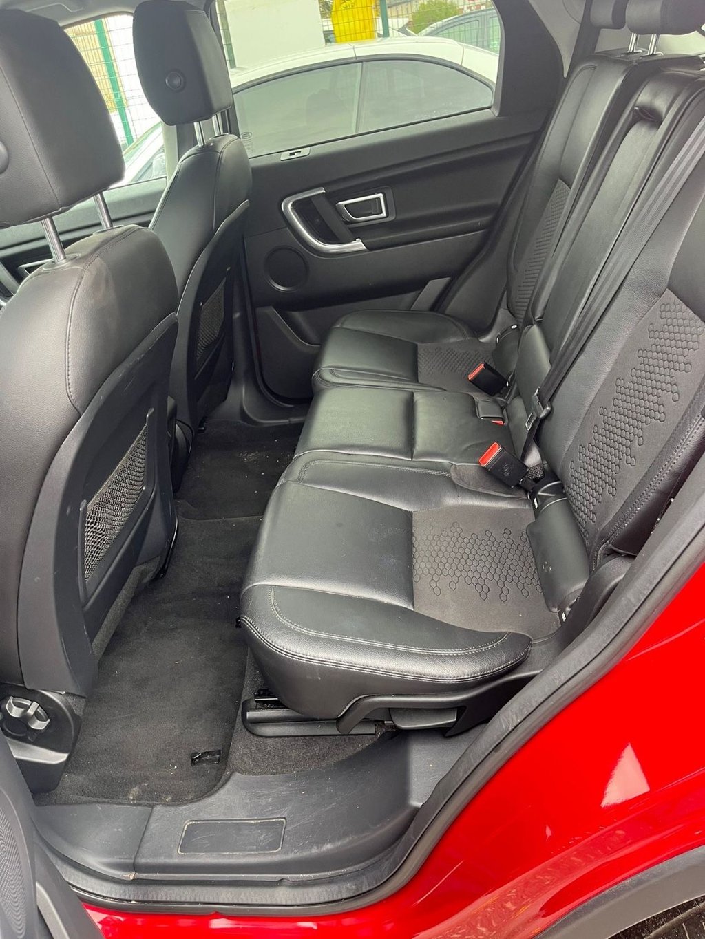 Used Land Rover Discovery Sport 2016 for sale - 75947309: Photo 11