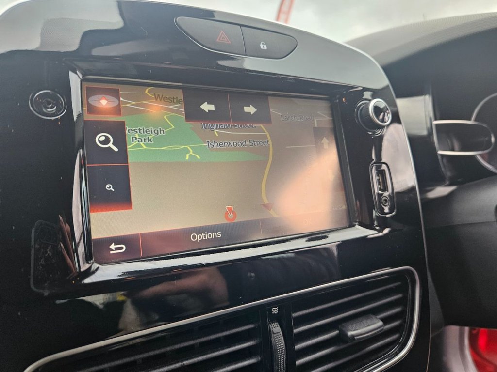 Used Renault Clio 2016 for sale - 76590919: Photo 22