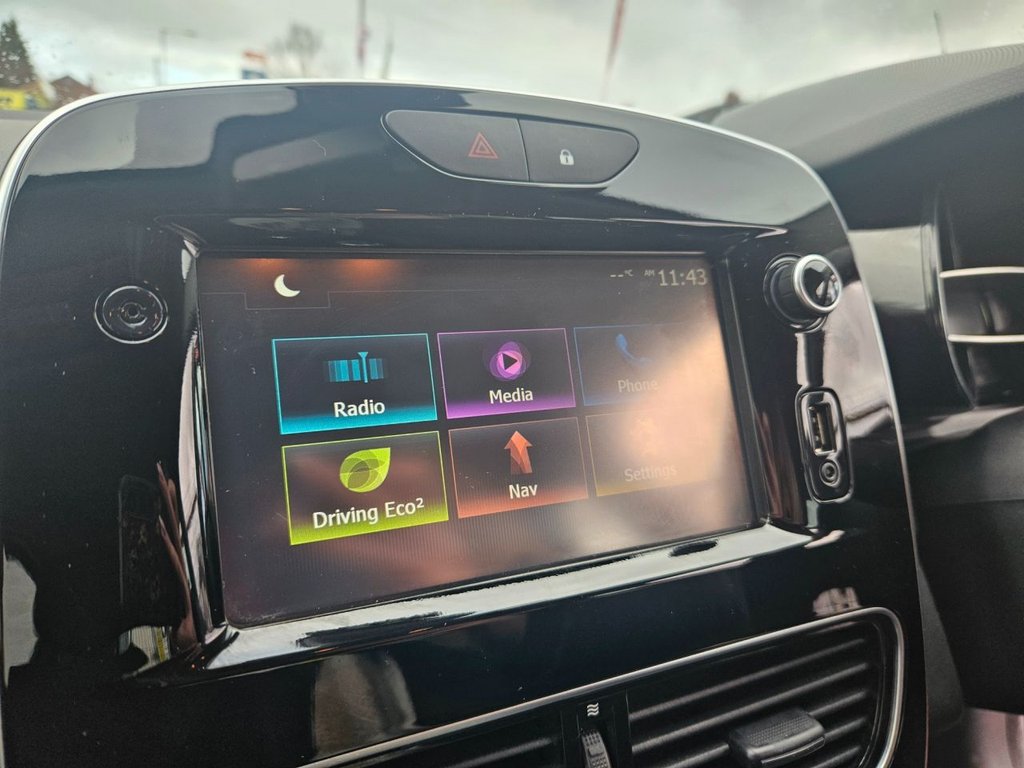 Used Renault Clio 2016 for sale - 76590919: Photo 23