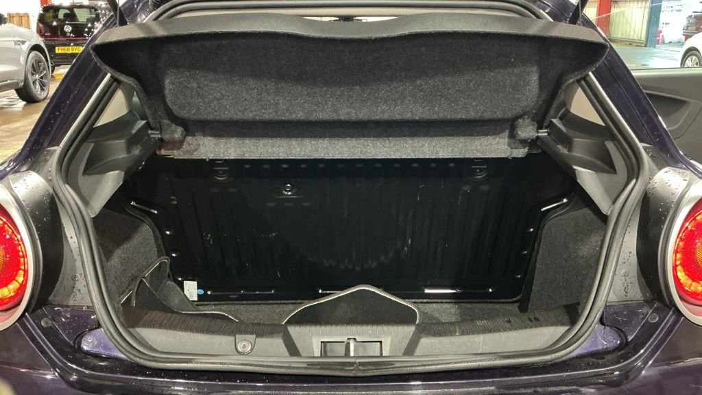 Used Alfa Romeo MiTo 2015 for sale - 77236613: Photo 11