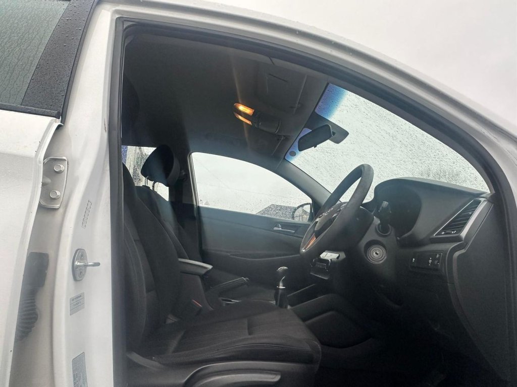 Used Hyundai TUCSON 2016 for sale - 76867651: Photo 11