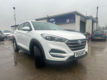 Hyundai TUCSON feature image