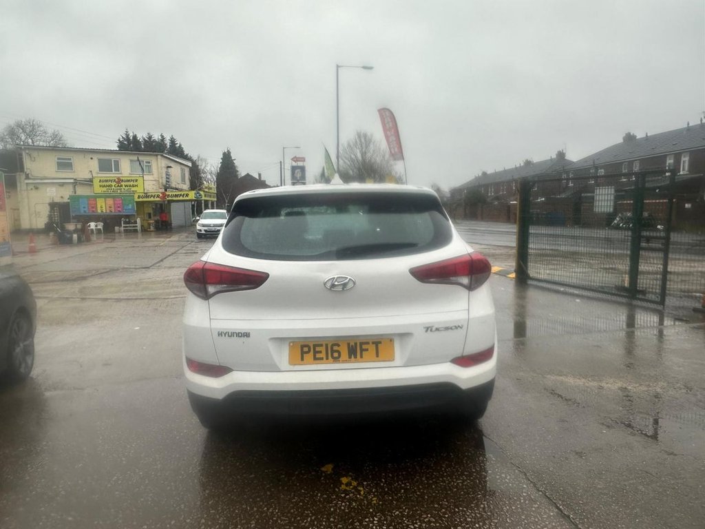 Used Hyundai TUCSON 2016 for sale - 76867651: Photo 4