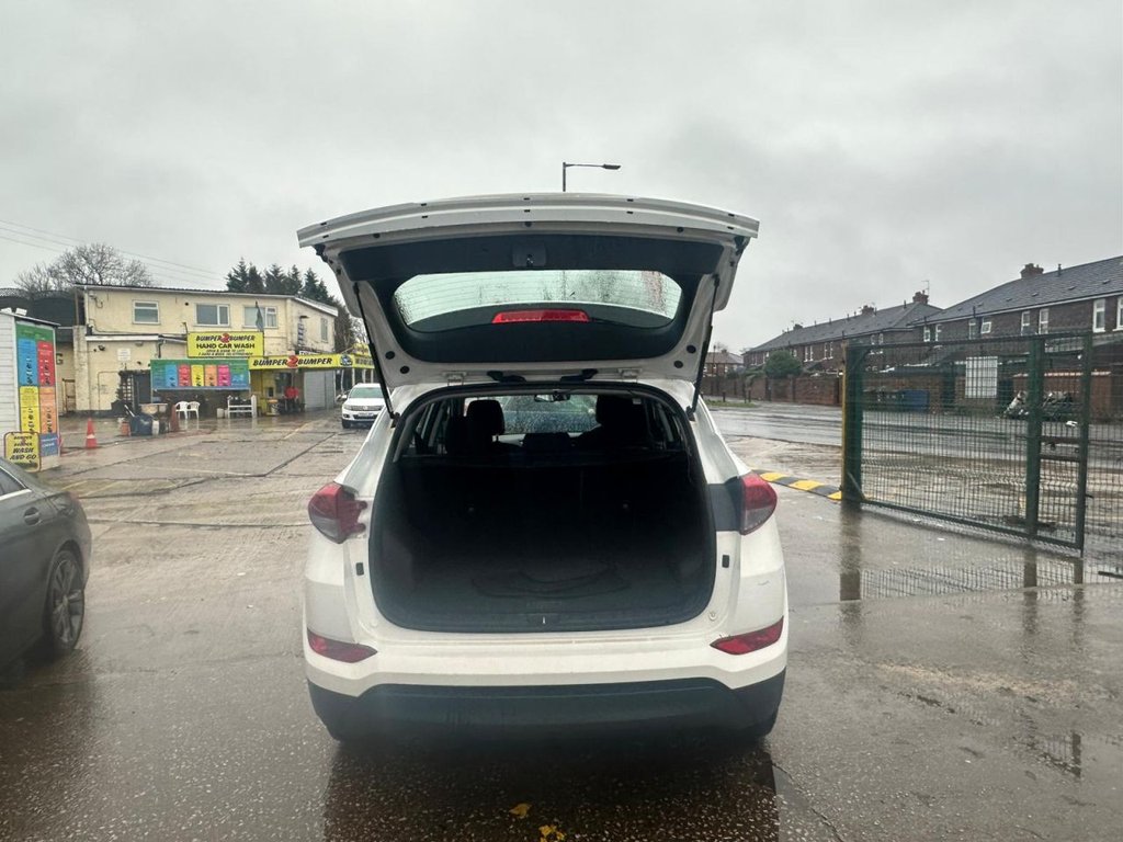 Used Hyundai TUCSON 2016 for sale - 76867651: Photo 9