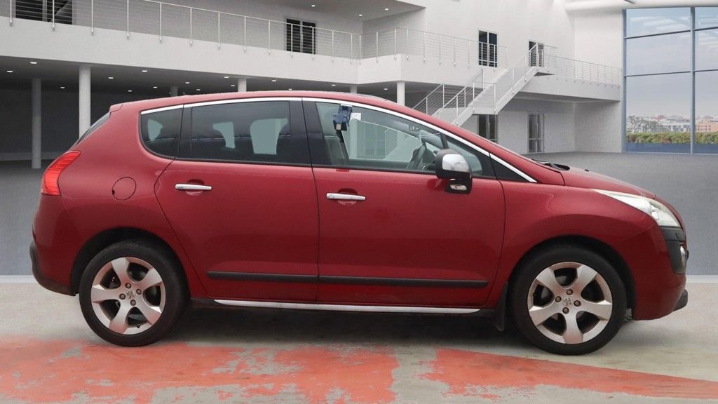 Used Peugeot 3008 2010 for sale - 76496301: Photo 5
