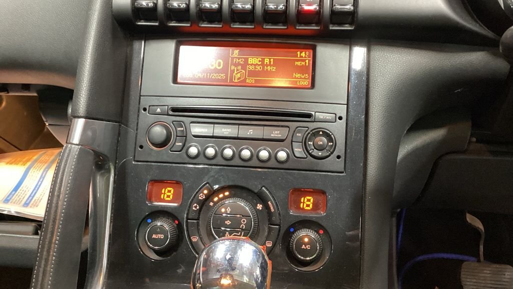 Used Peugeot 3008 2010 for sale - 76496301: Photo 7