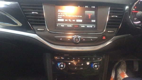 Used Vauxhall Astra 2018 for sale - 76291964: Photo 11