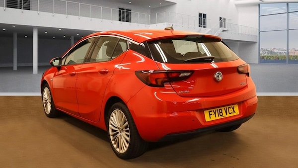 Used Vauxhall Astra 2018 for sale - 76291964: Photo 4