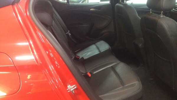 Used Vauxhall Astra 2018 for sale - 76291964: Photo 8