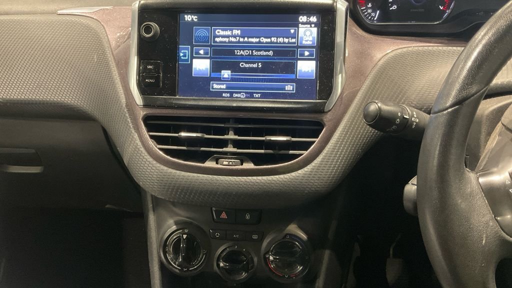 Used Peugeot 2008 2015 for sale - 78030741: Photo 12