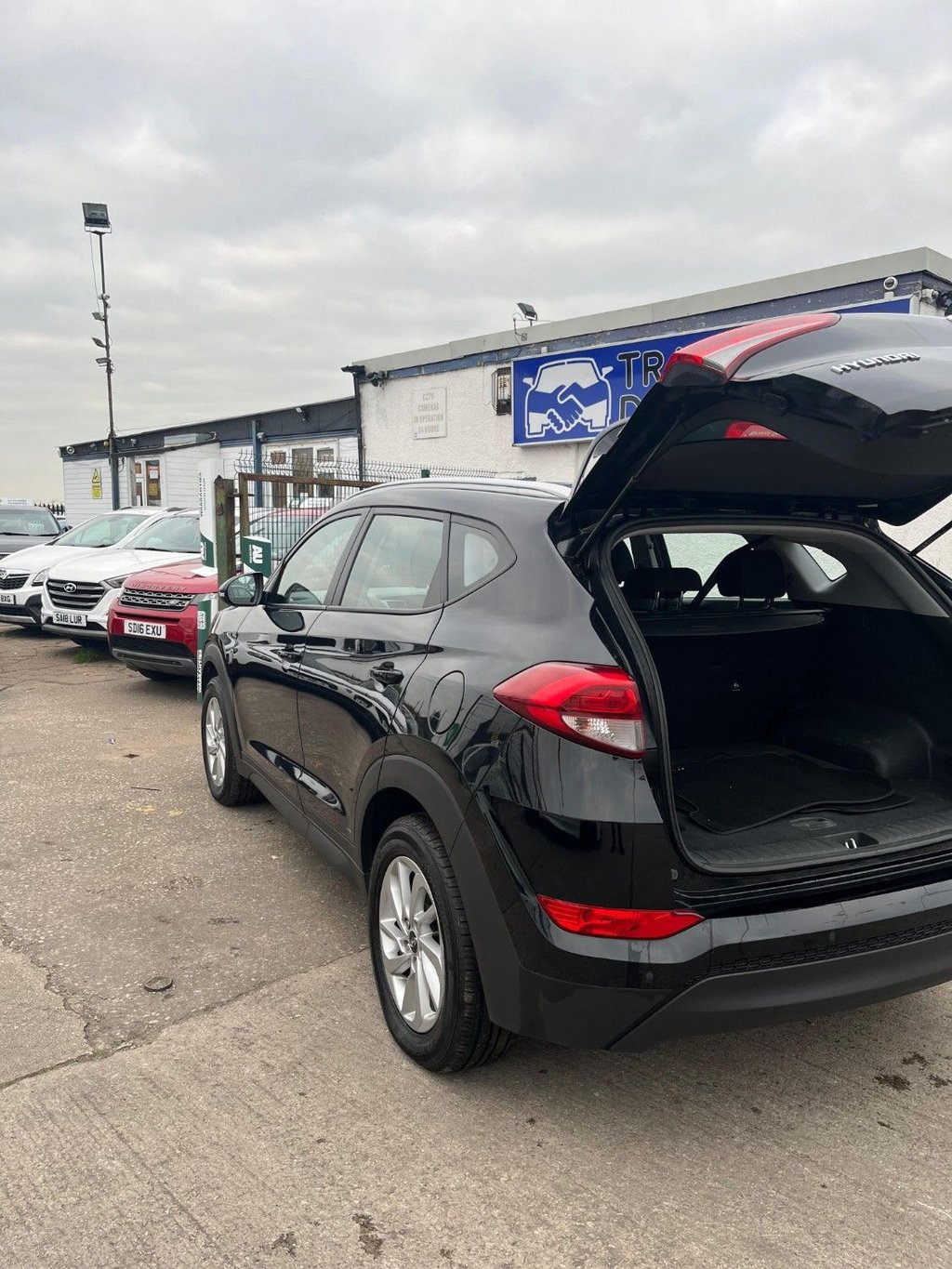 Used Hyundai TUCSON 2016 for sale - 75947418: Photo 4