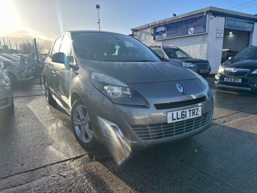 Used Renault Grand Scenic 2011 for sale - 77007211: Photo 1