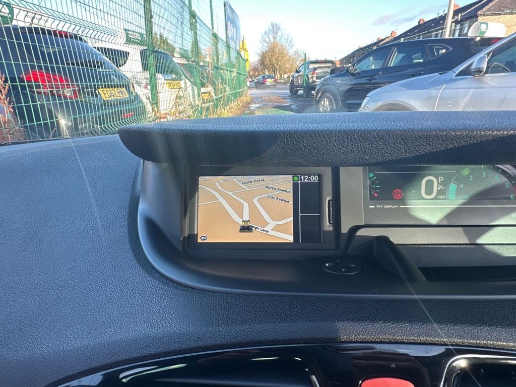 Used Renault Grand Scenic 2011 for sale - 77007211: Photo 11