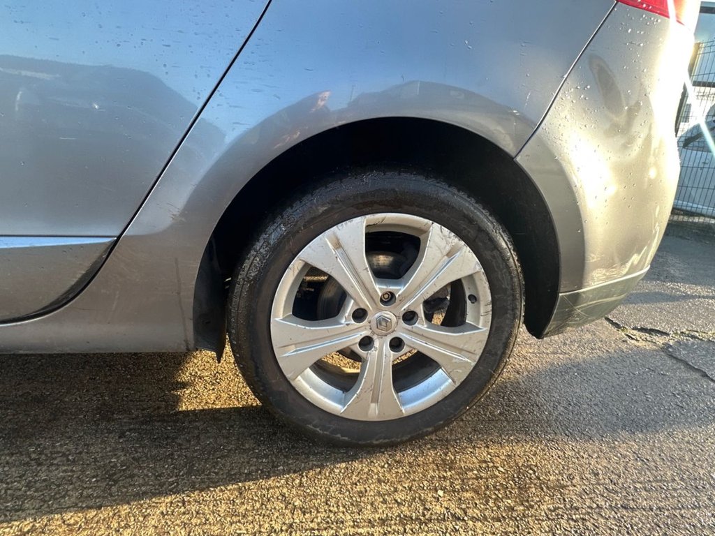 Used Renault Grand Scenic 2011 for sale - 77007211: Photo 7