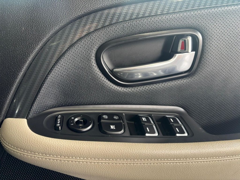 Used Kia Carens 2017 for sale - 78181144: Photo 22