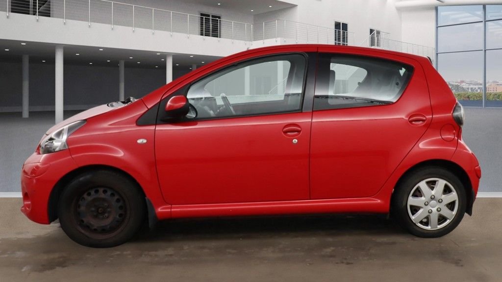 Used Toyota AYGO 2014 for sale - 77422238: Photo 6