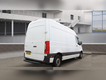 Used Mercedes-Benz Sprinter 2020 for sale - 76841470: Photo