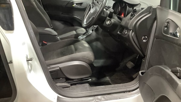 Used Vauxhall Meriva 2014 for sale - 76291959: Photo 8