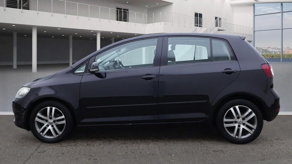 Used Volkswagen Golf Plus 2010 for sale - 76430207: Photo 5