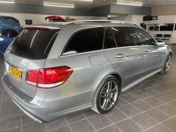 Used Mercedes-Benz E-Class 2013 for sale - 75566900: Photo