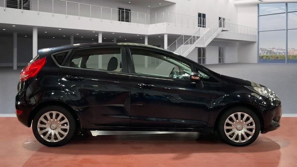 Used Ford Fiesta 2012 for sale - 77436510: Photo 2