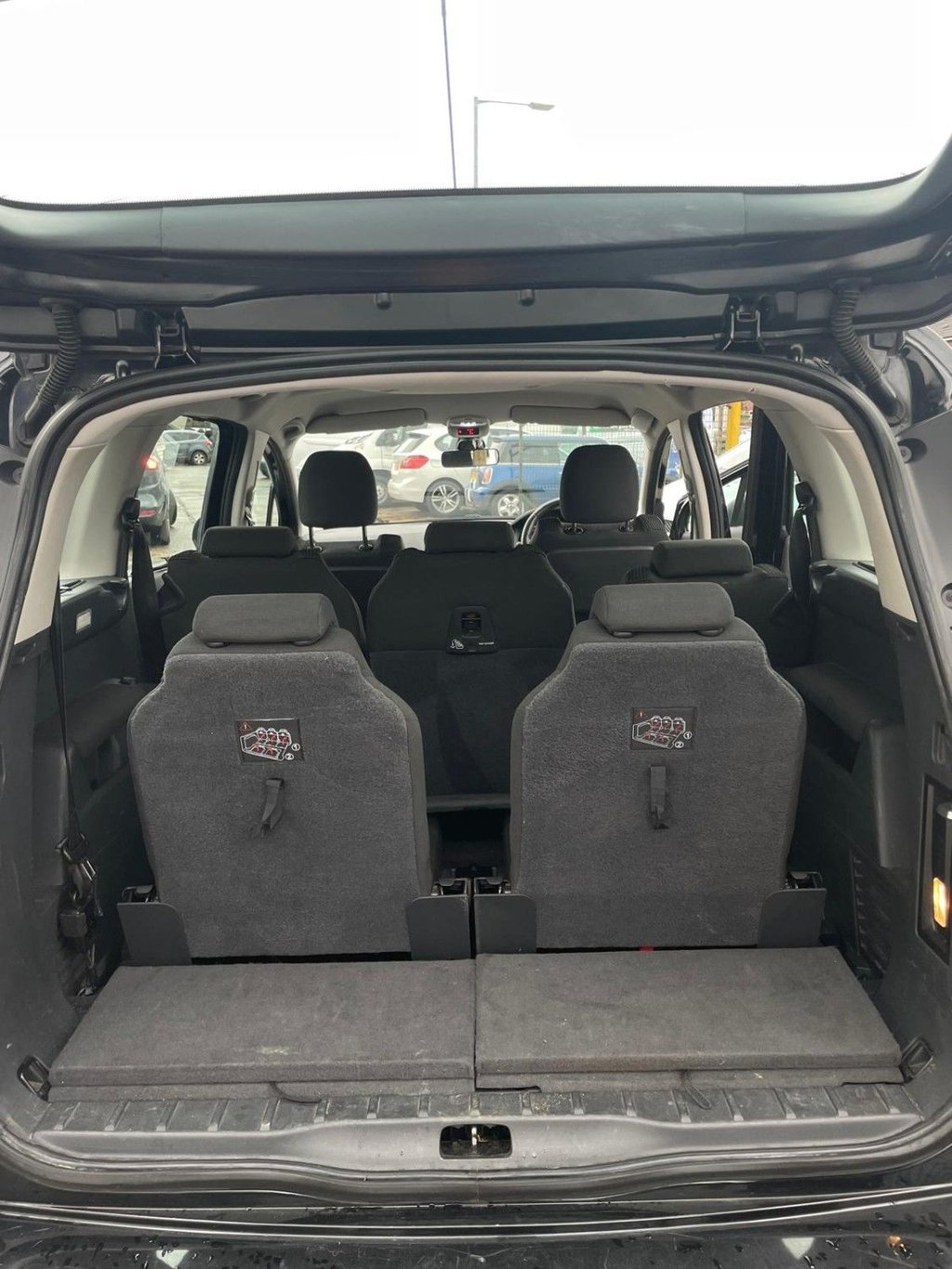 Used Peugeot 5008 2013 for sale - 76867303: Photo 18